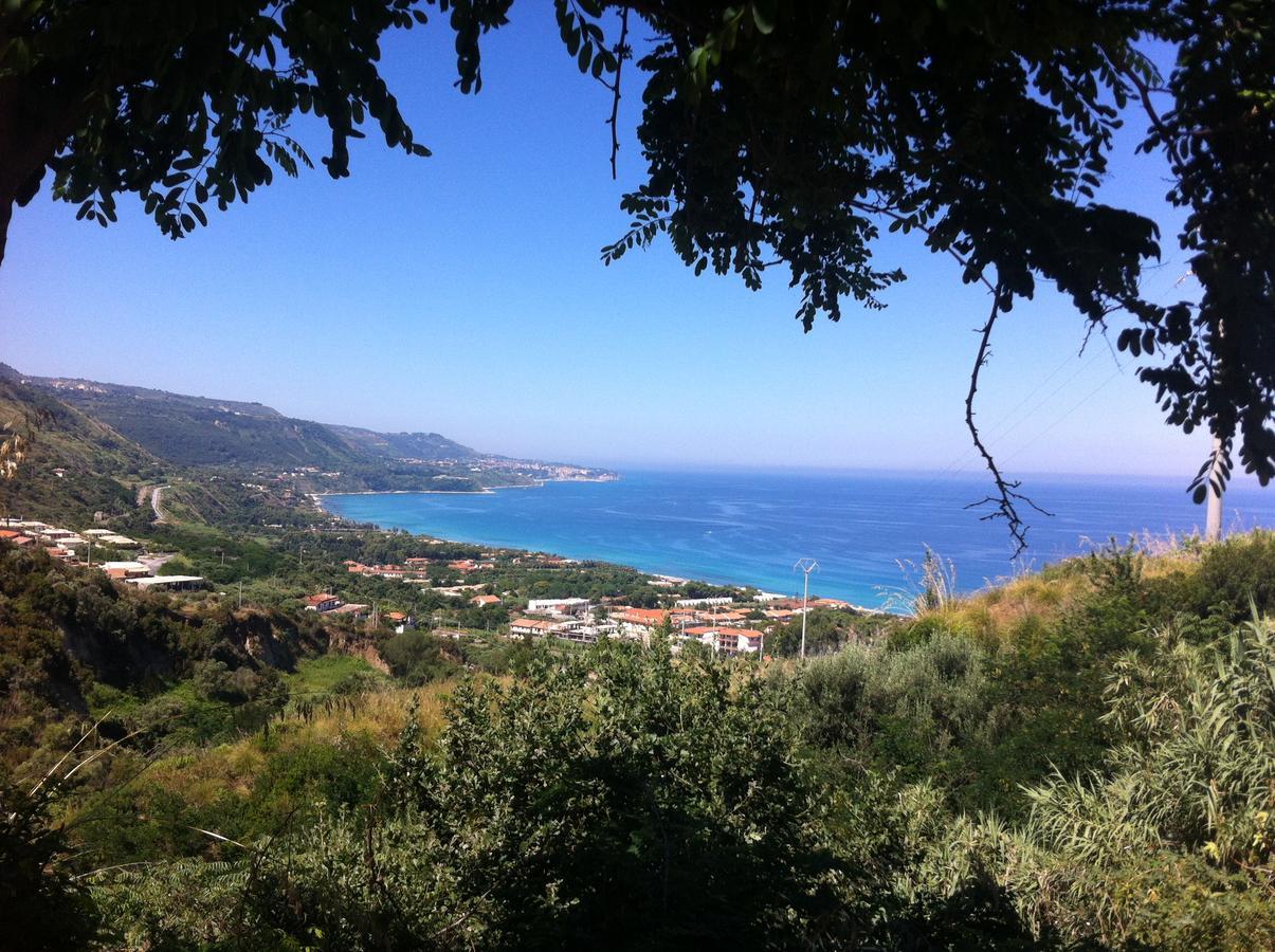 Residenza Mediterranea Zambrone Exterior foto