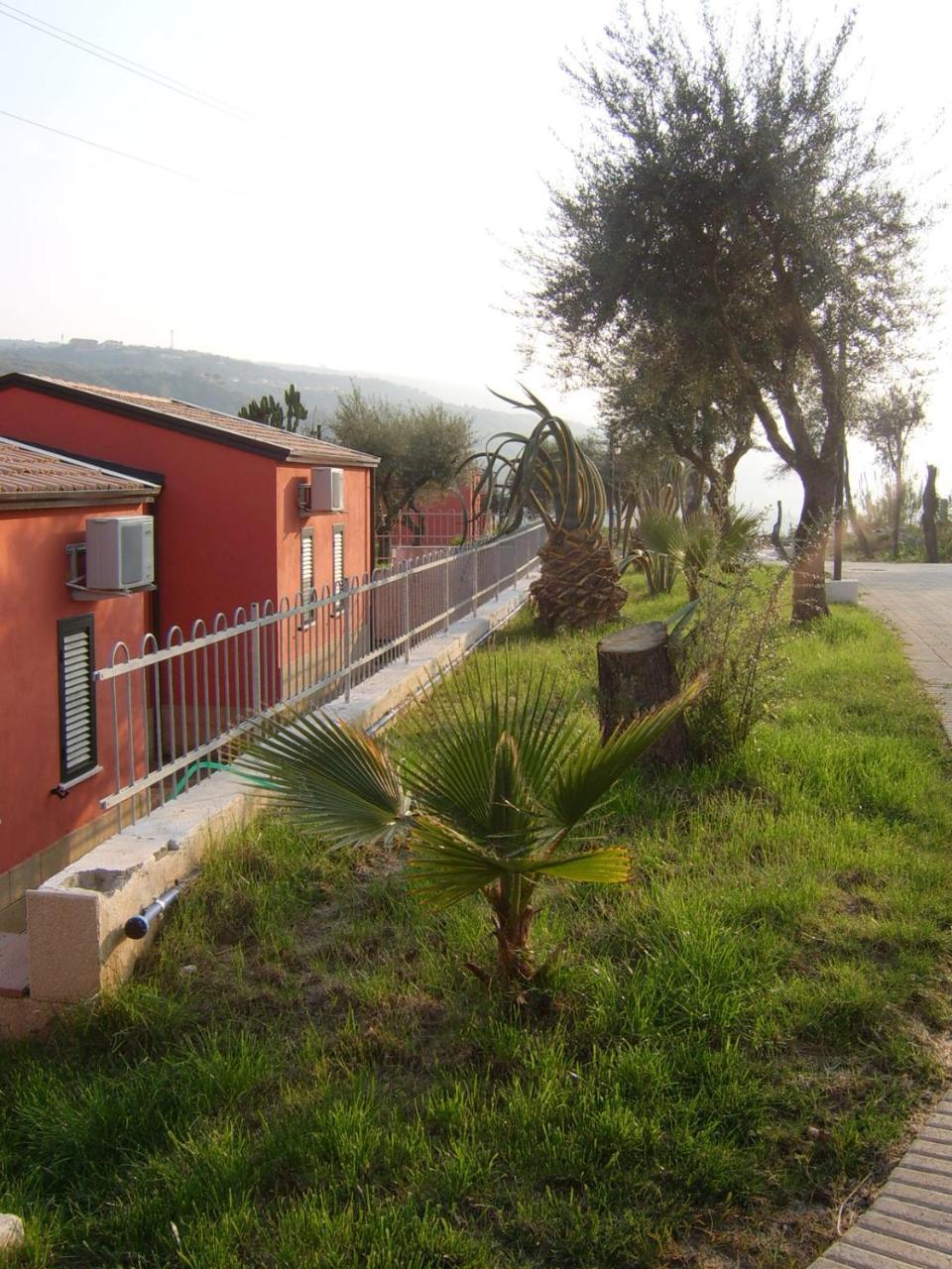 Residenza Mediterranea Zambrone Exterior foto